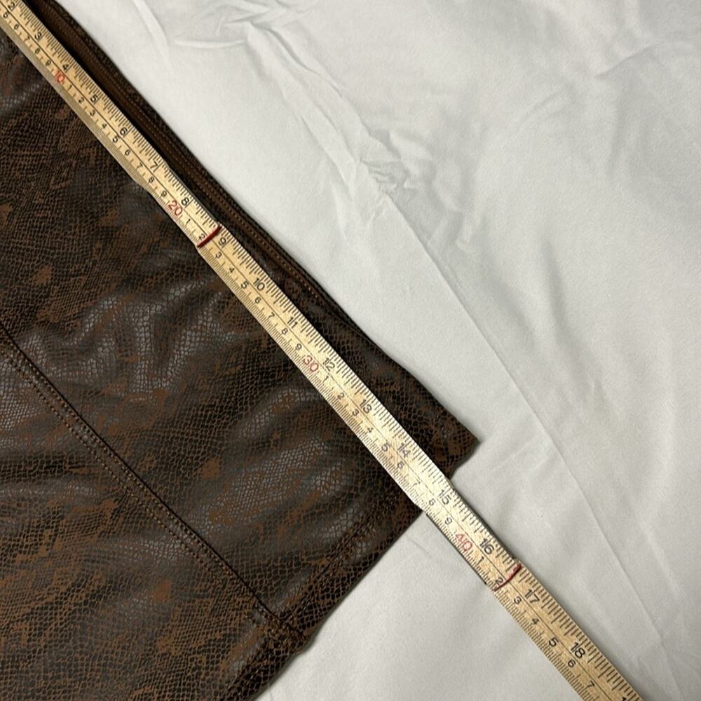 21 Saints Brown Snake Print Faux Leather Leggings Women’s Size Medium - Picture 4 of 10